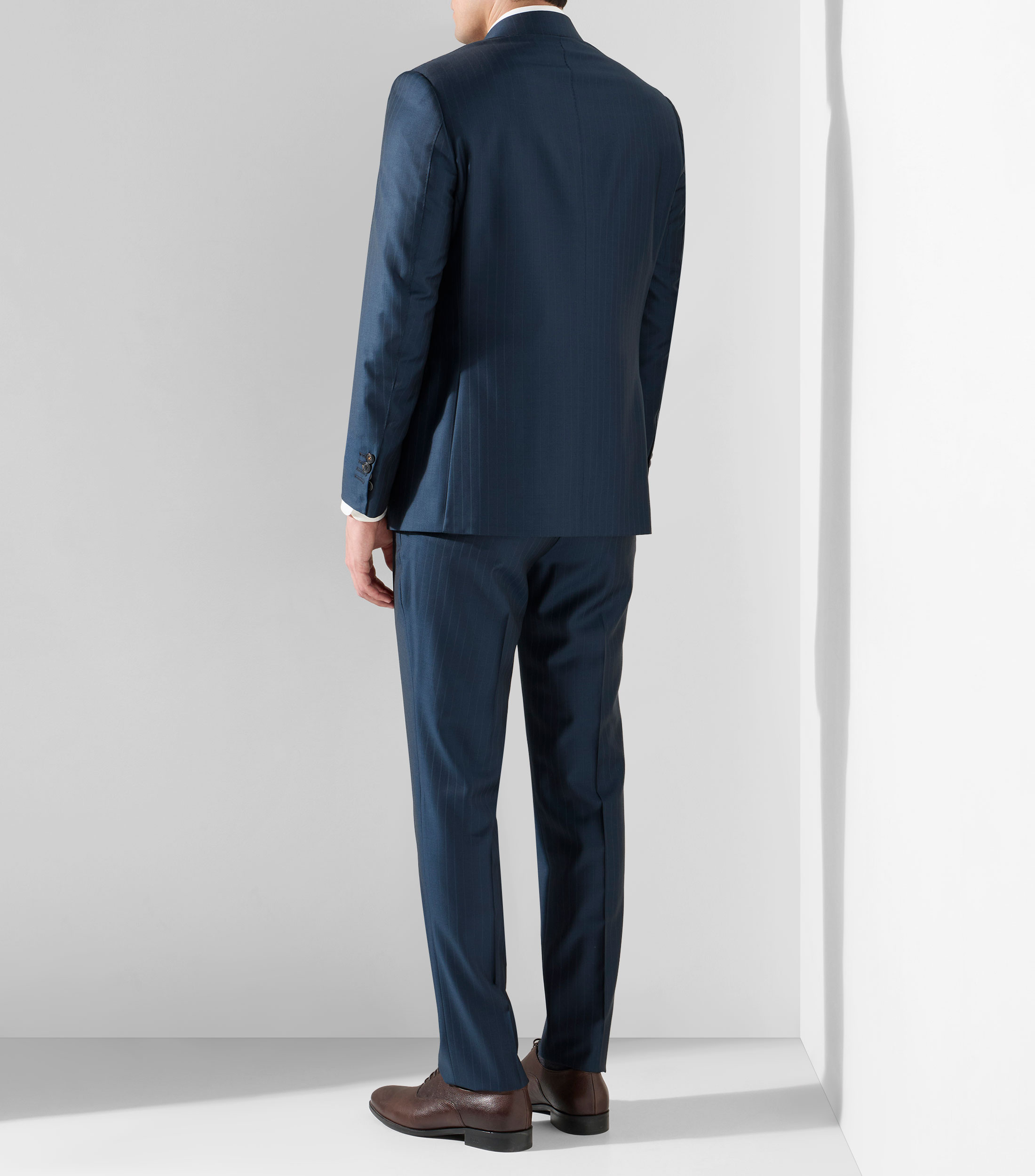 Traje de lana corte regular con rayas Hombre
